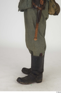 Photos Manfred Wehrmacht WWII leg lower body 0003.jpg